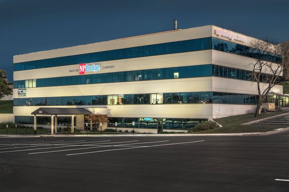 8701 W Dodge Road, Omaha, NE 68114